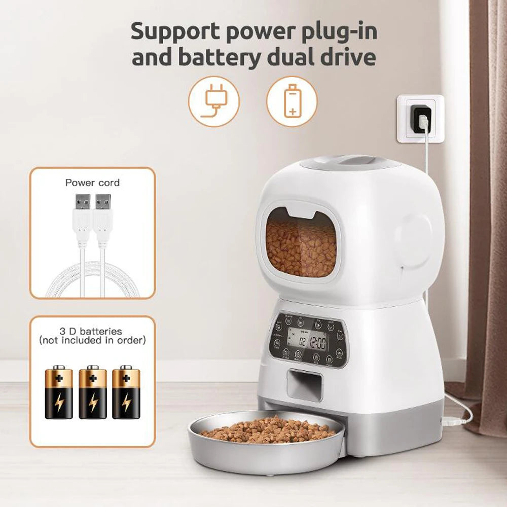 3.5L cat feeder dispensing bowl area