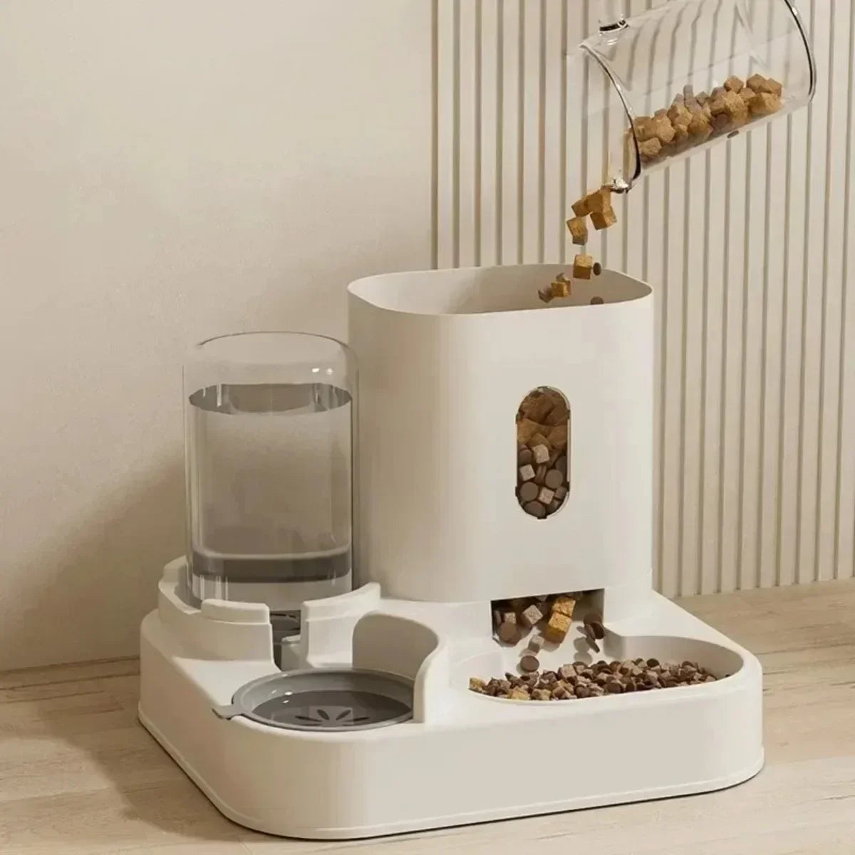 Blue cat feeding station colour option