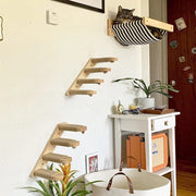 Cat wall hammock piece for climbing route rest stop
