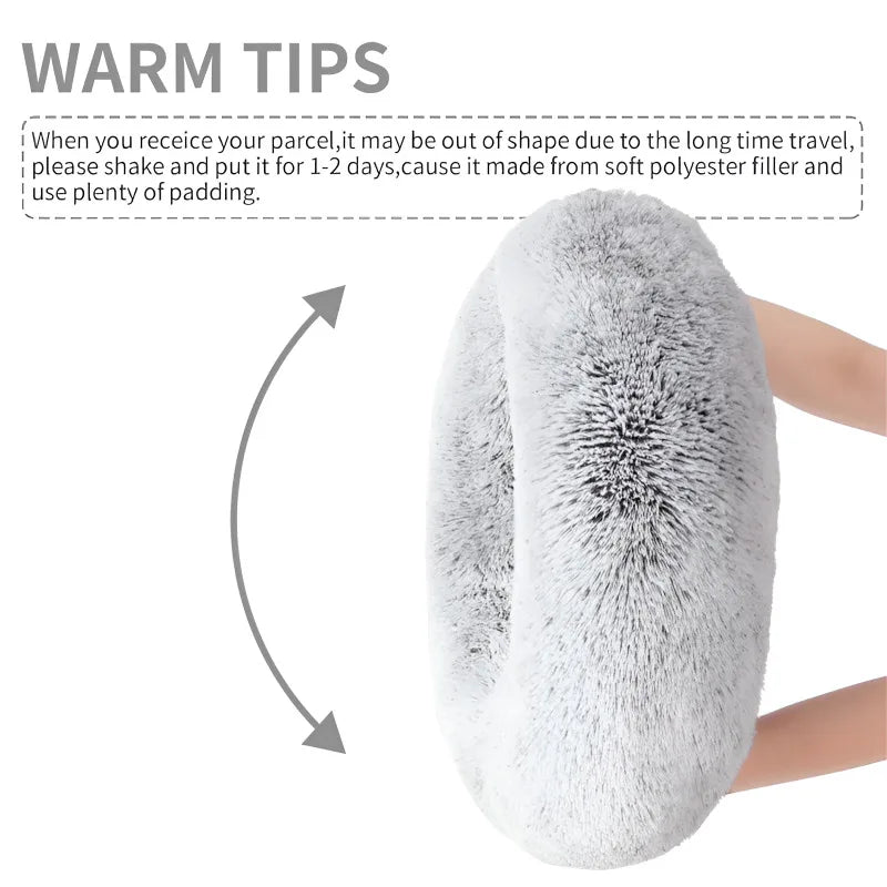 Round USB heated cat bed detail of plush pile and shape