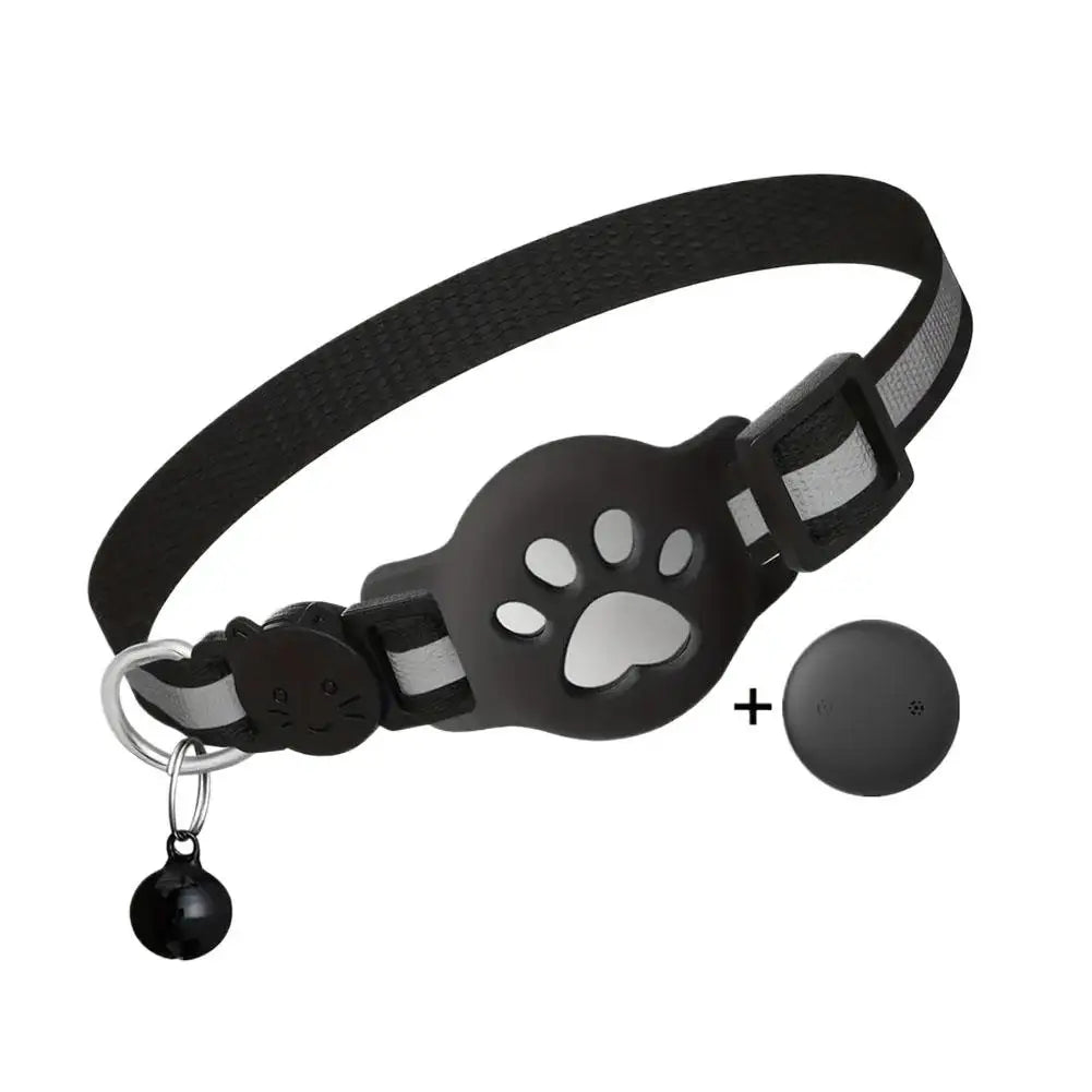 Smart tag cat tracker collar detail